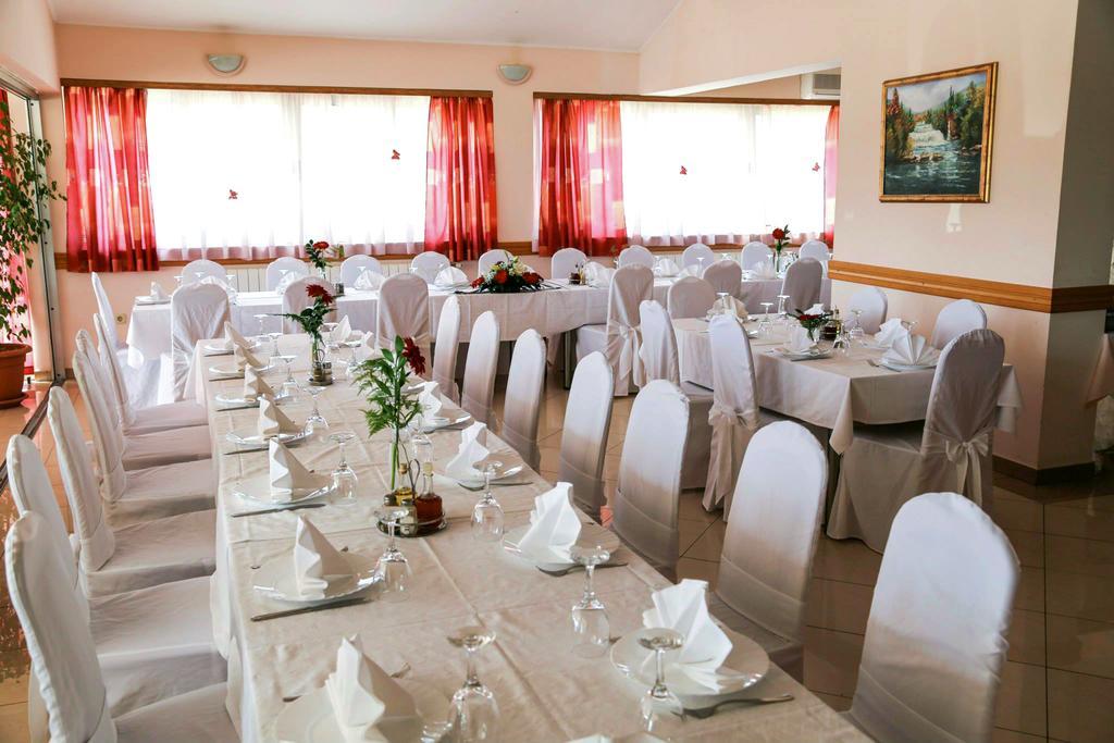 Guest Accommodation Slapovi Krke Lozovac Eksteriør bilde