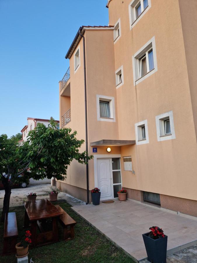 Guest Accommodation Slapovi Krke Lozovac Eksteriør bilde